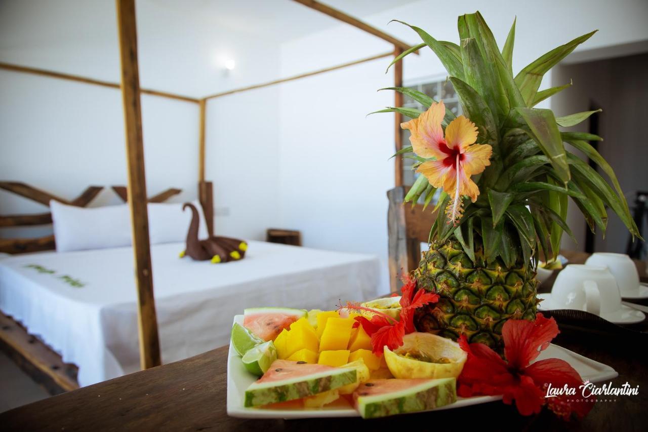 Uroa Zanzibar Vera Beach Hotel By Moonshine Dikoni Kültér fotó