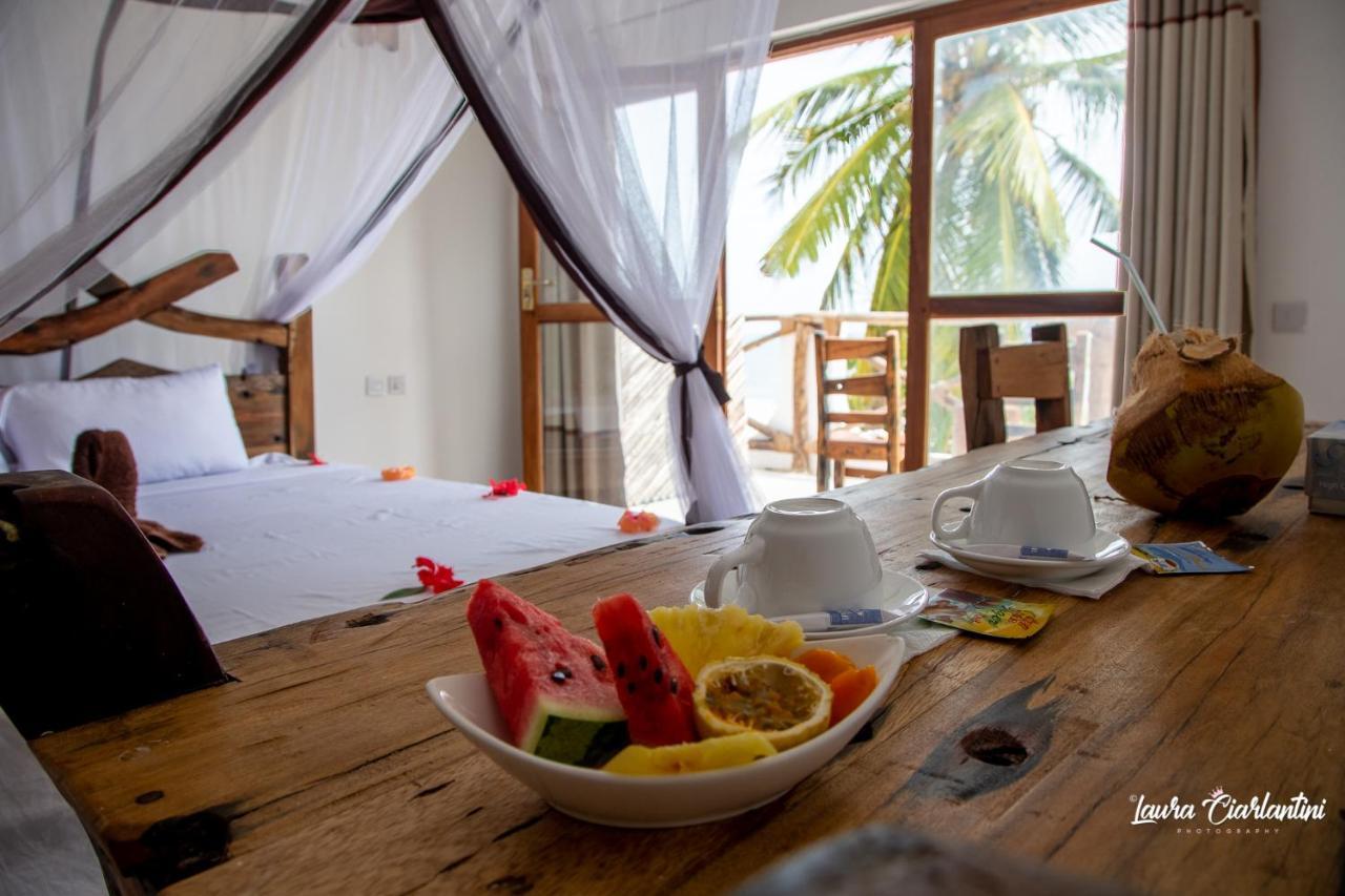 Uroa Zanzibar Vera Beach Hotel By Moonshine Dikoni Kültér fotó
